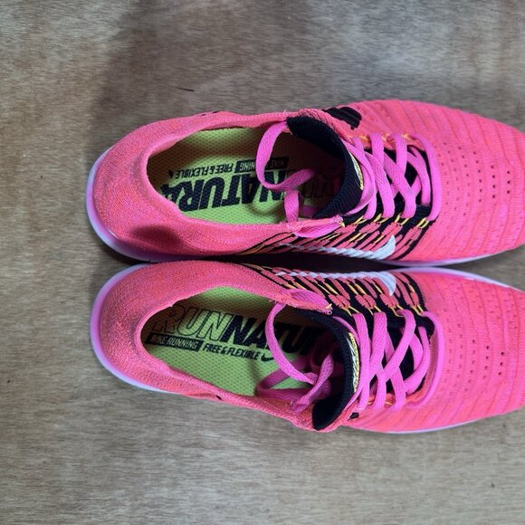 Nike Free RN Motion Flyknit Women's Size 9 Running Shoes Pink/Black 831070-600 - Picture 8 of 9